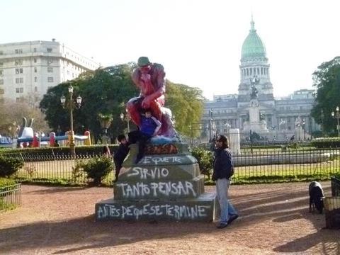 PARADIGMA SOCIO-CULTURA / VANDALISMO SOBRE LOS BIENES PÚBLICOS Y PRIVADOS