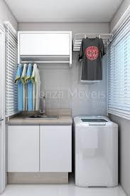 1. WHAT IS YOUR HOUSE LIKE? (Como es su casa)