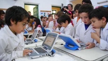 CAPITULO 5. TIC Y FORMACIÓN DOCENTE: FORMACIÓN INICIAL Y DESARROLLO PROFESIONAL DOCENTE