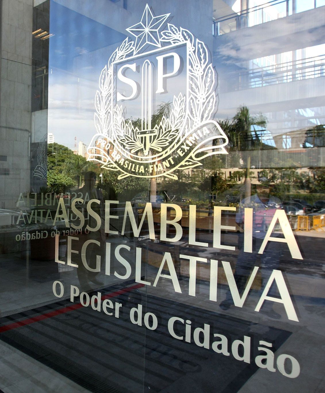 ORGANIZAÇÃO DO ESTADO (art. 27, caput) 1/2