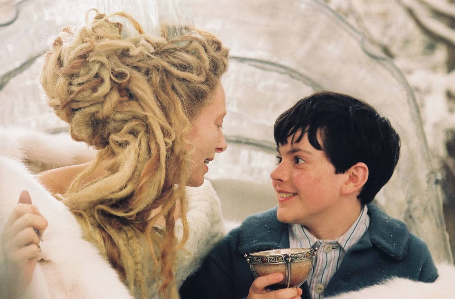 Narnia the lion, the witch and the wardrobe