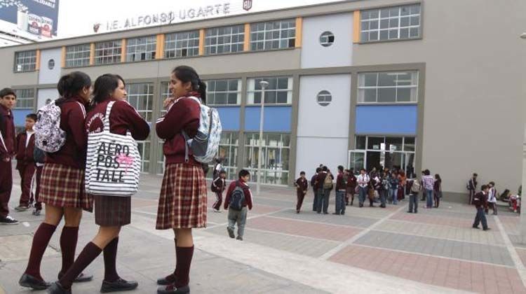 La gestión escolar: conceptualización y revisión crítica del estado de la literatura