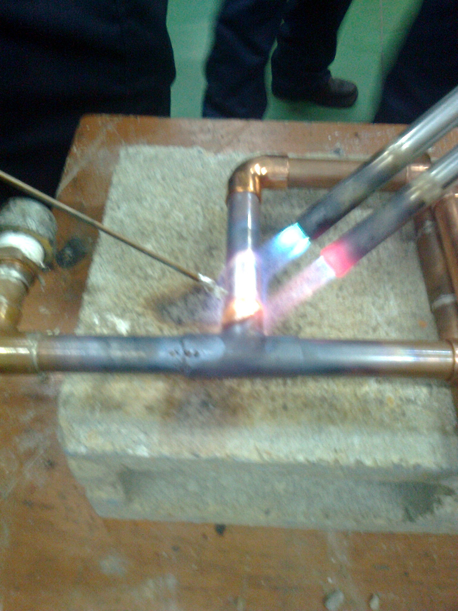 SOLDADURAS FUERTES. TEMP. SUPERIOR A 500°C.