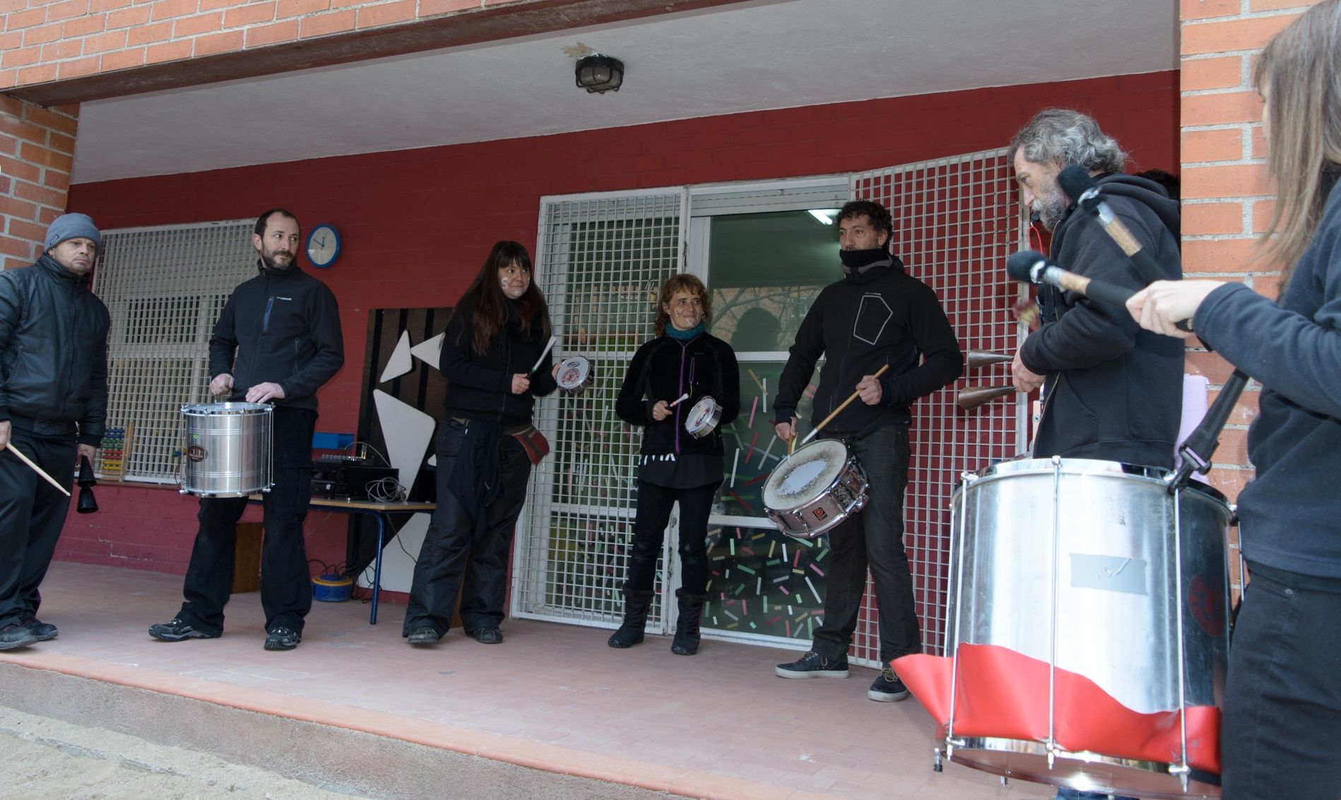 TALLERES/ACTIVIDADES PUNTUALES LLEVADAS A CABO POR Y/O CON LAS FAMILIAS DE LA E. I. ZALEO