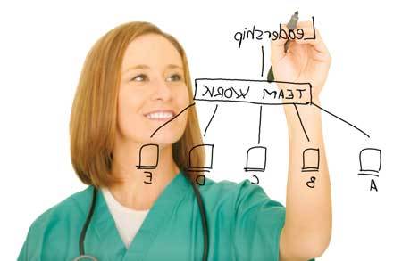 COSTOS Y GESTION EN SERVICIOS DE SALUD: UNA REVISION DE LA LITERATURA