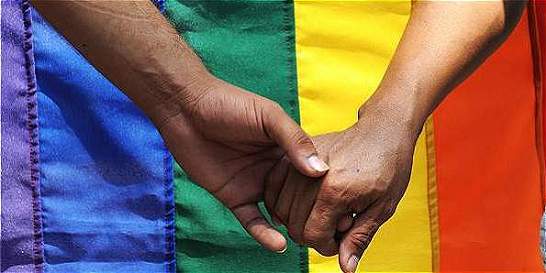 Adopción de niños por parte de personas homosexuales en colombía