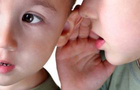 Materiales para Apoyar la Práctica Educativa Aprender a escuchar, aprender a hablar La lengua oral en los primeros años de escolaridad.