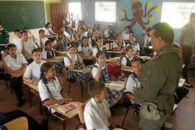 De qué manera llegue a escoger la carrera que en este momento curso en la UNAD.