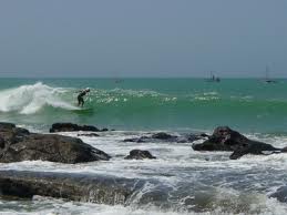 10 Mejores Playas en Perú para Surfear
