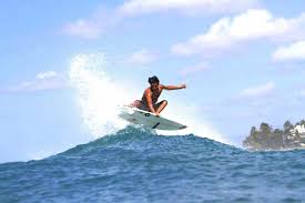 10 Mejores Playas en Perú para Surfear