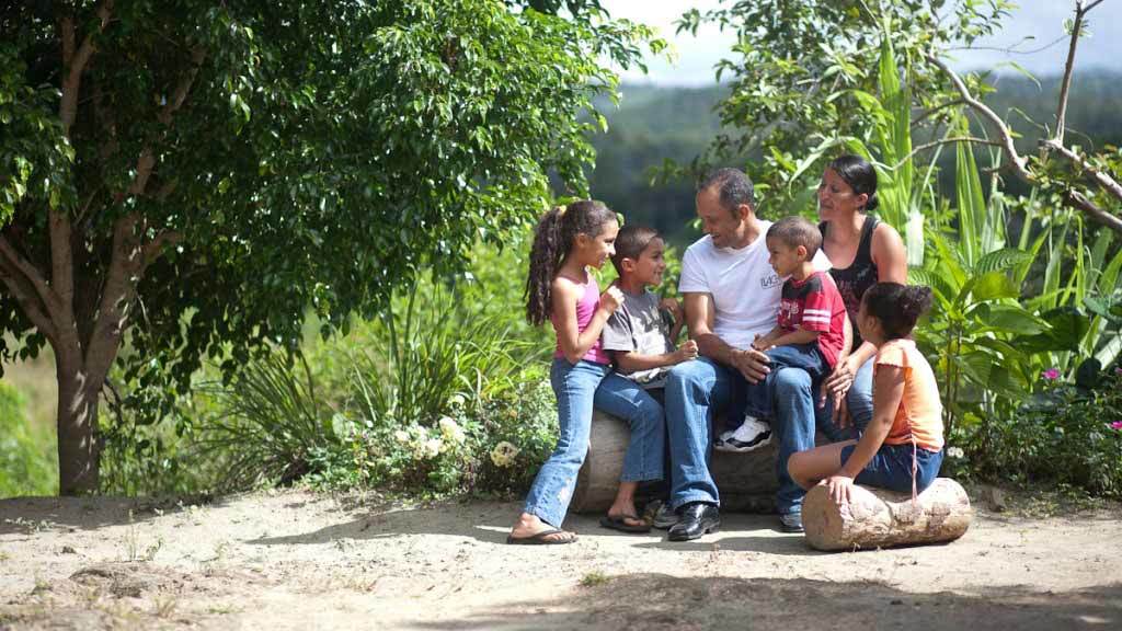Parámetros Curriculares para la educación indígena