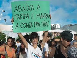 Praticas comunicacionais: Cartazes de protesto