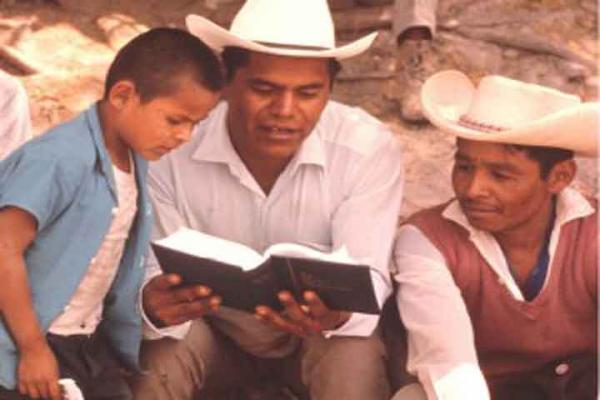 Parámetros Curriculares para la educación indígena