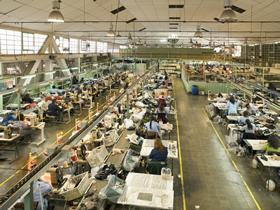 EL MERCADO Y LOS CLIENTES