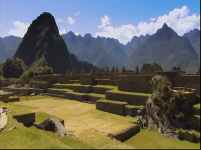 MACHU PICCHU "MONTAÑA VIEJA"