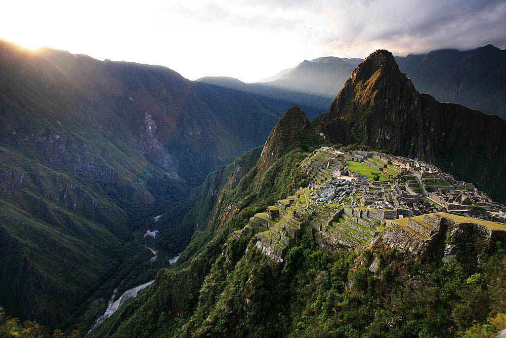 MACHU PICCHU "MONTAÑA VIEJA"