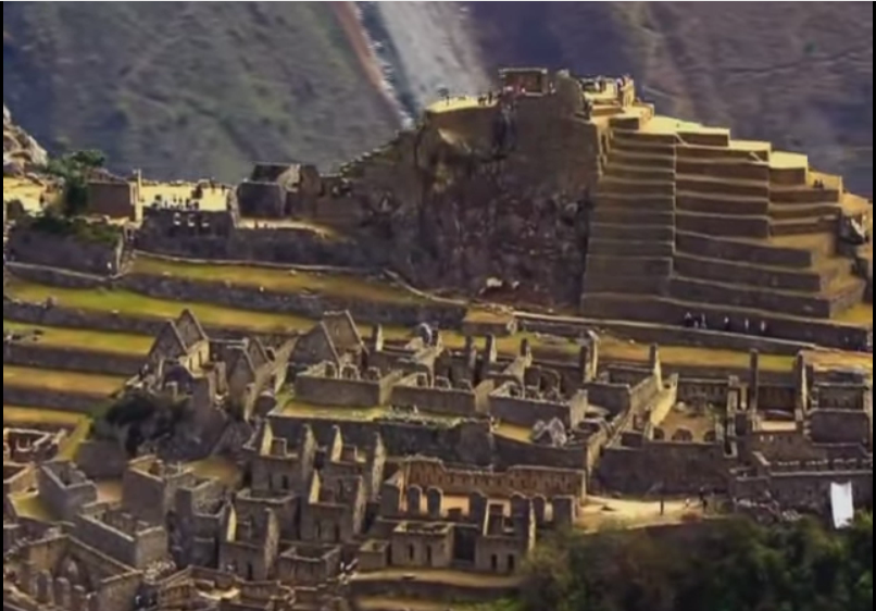 MACHU PICCHU "MONTAÑA VIEJA"
