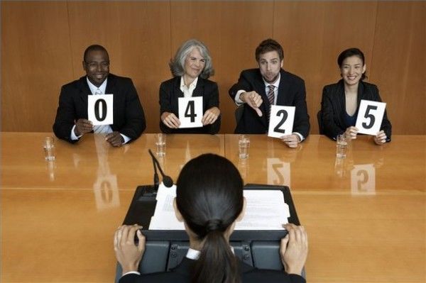 ¿Quiénes deben evaluar el desempeño humano?