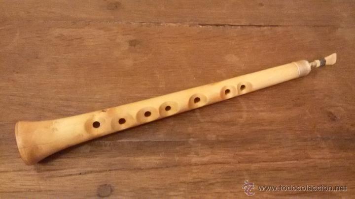 EUSKAL HERRIKO MUSIKA TRESNAK