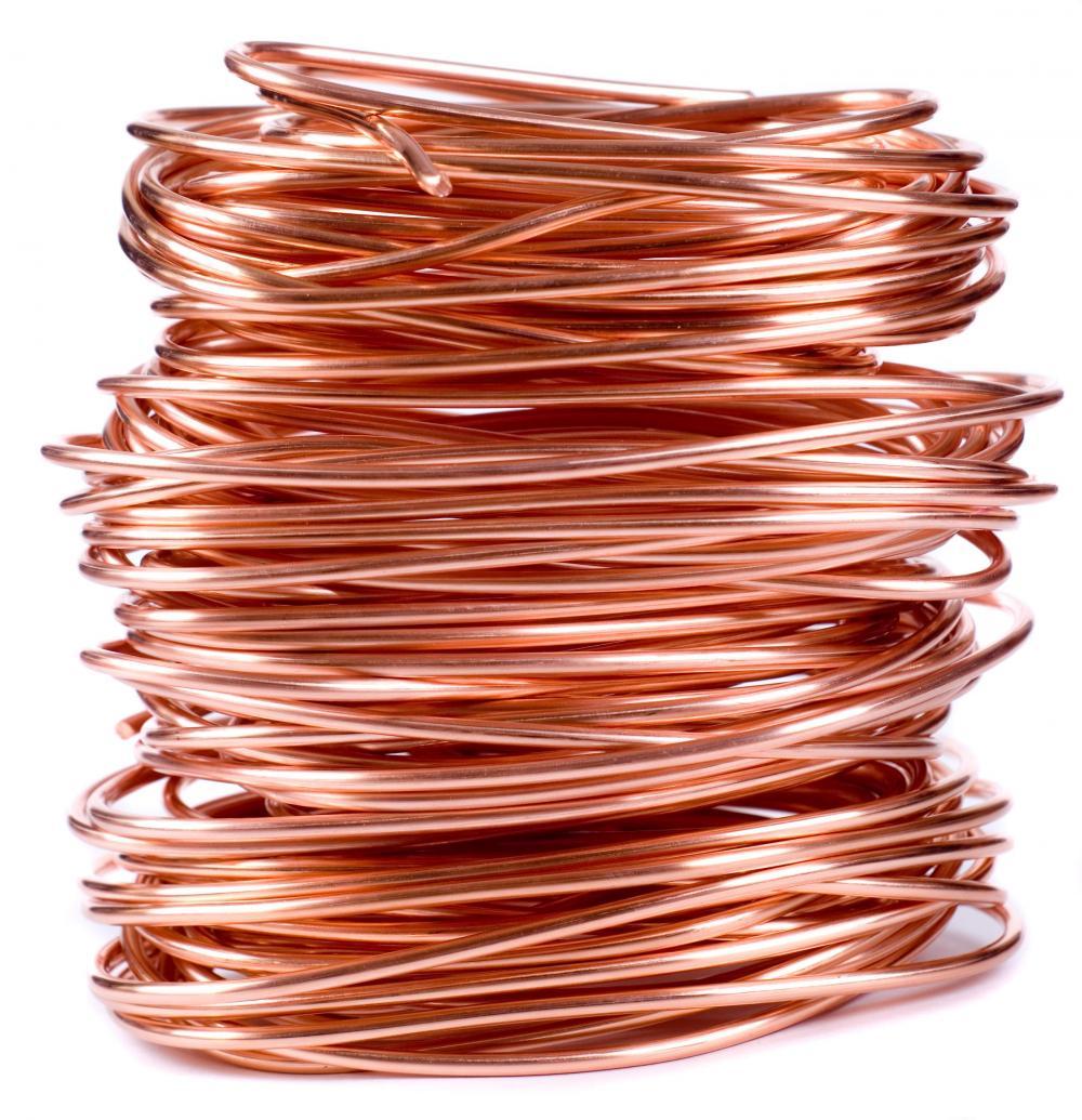¿Qué materiales son buenos y malos conductores de energía?