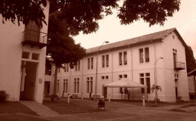 BIBLIOTECA JULIO PÉREZ