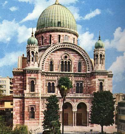T.1. La dimensión religiosa