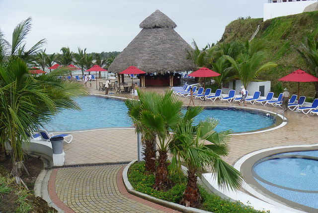 TOURIST PACKAGE ROYAL DECAMERON MOMPICHE BEACH RESORT