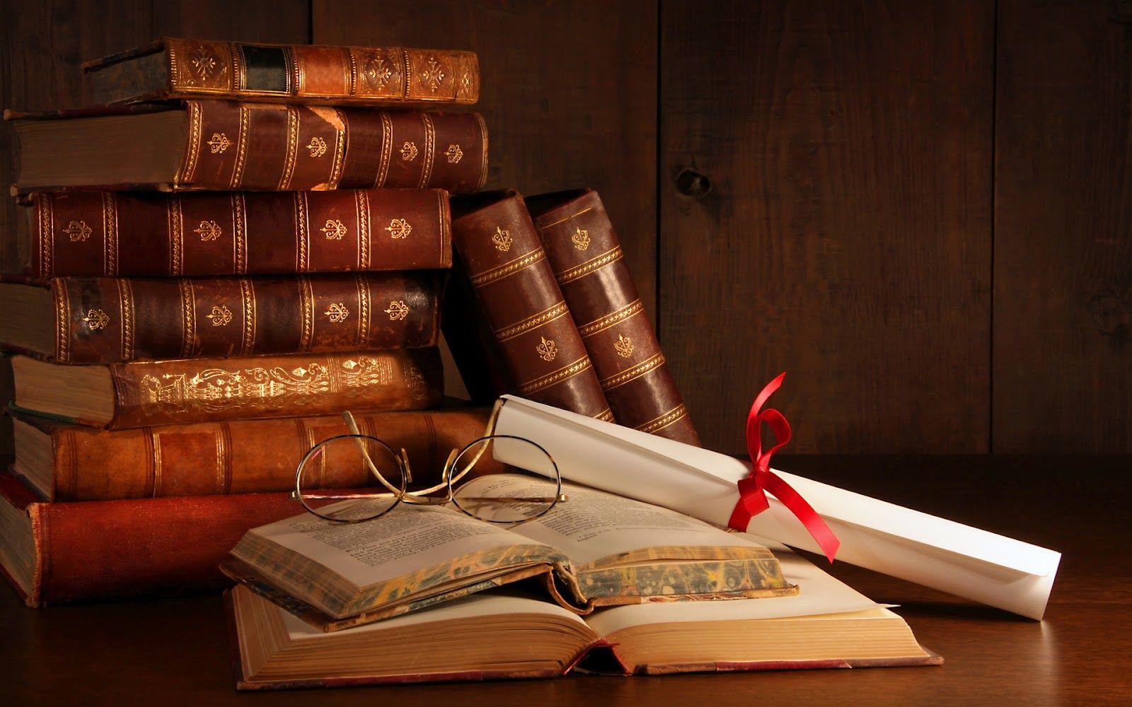 TECNÓLOGO EN GESTIÓN BIBLIOTECARIA