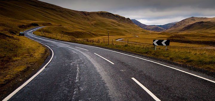 REFLEXIONES SOBRE EL PAPEL DE LA INGENIERIA CIVIL EN LA EVOLUCION DEL MEDIO AMBIENTE EN COLOMBIA