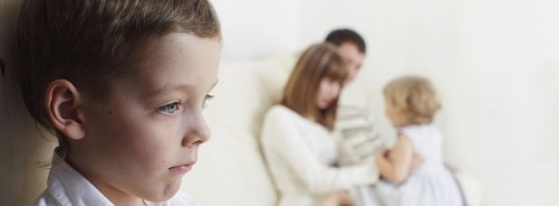 De que manera se ve afectado el rendimiento escolar por problemas de maltrato fisico y psicologico