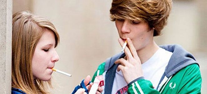 ¿Por qué las personas comienzan a fumar?