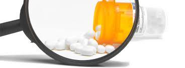 FARMACOVIGILANCIA Y TECNOVIGILANCIA Y SEGUIMIENTO FARMACOTERAPÉUTICO