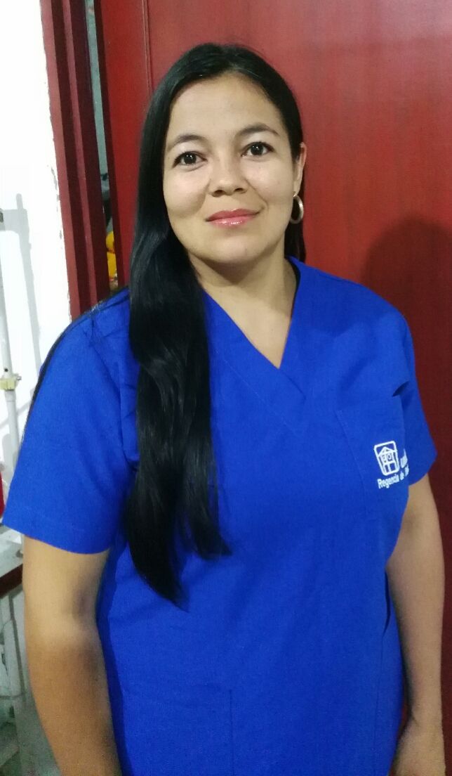 APOYO A LOS PROGRAMAS DE FARMACOVIGILANCIA TECNOVIGILANCIA Y SEGUIMIENTO FARMACOTERAPÉUTICO..