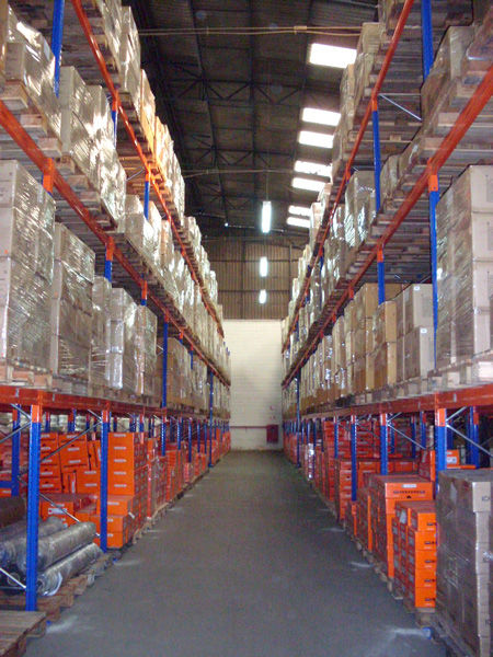 Vantagens da T.I. na Logistica de Armazenagem