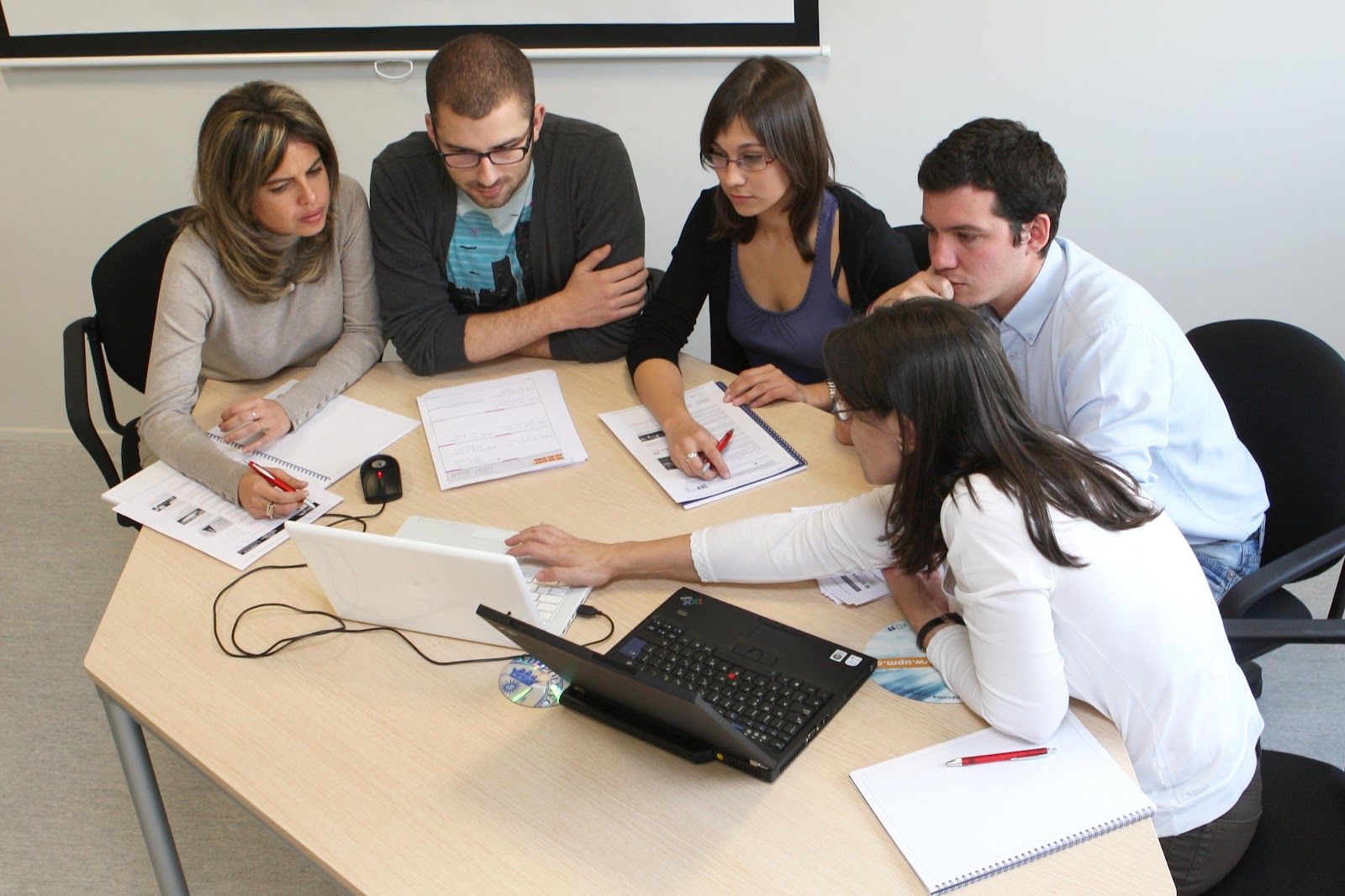AMBIENTES VIRTUALES DE APRENDIZAJE