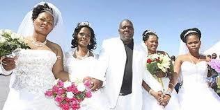 La tradicion Africana en la mayoria de los matrimonios priorizan los convenios materiales que el sen