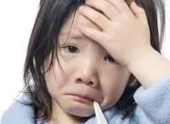 Cuidados de enfermería ante las reacciones del niño a la hospitalización