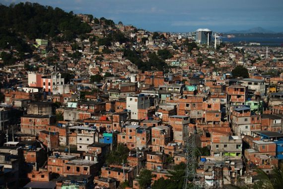 ESTRUCTURA Y DESARROllO ECONOMICO Y POLITICO DE LA POBLACION