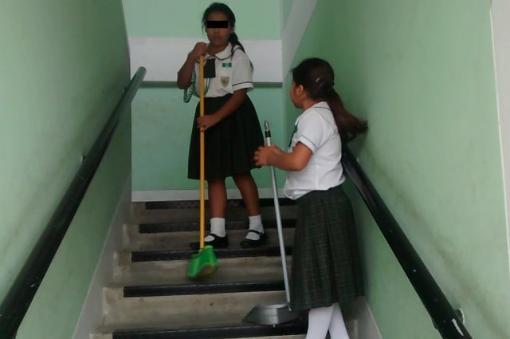 CONTAMINACIÓN POR RESIDUOS SÓLIDOS EN LA INSTITUCIÓN EDUCATIVA