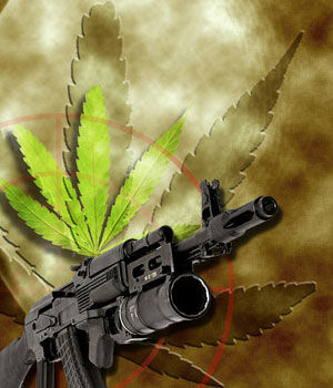 Venta ilegal de drogas y armas.