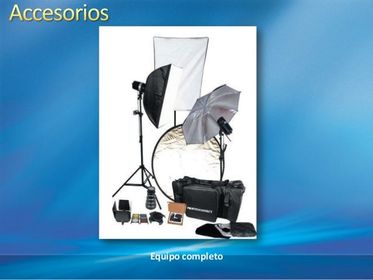 Que elementos se emplean en un estudio fotográfico.