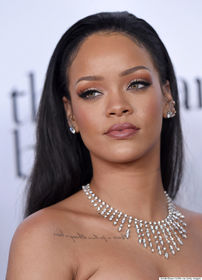 Biografia DE RIhanna