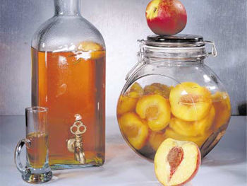 Duraznos en Aguardiente